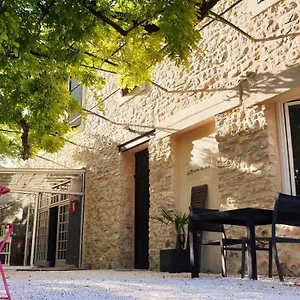 La Bastide Des Arts Bed and breakfast